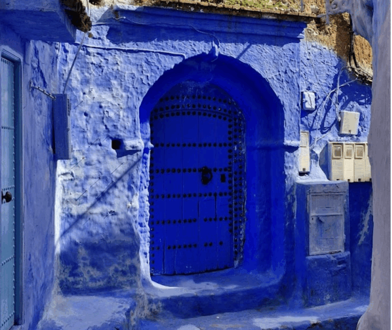 Une rencontre derrière chaque porte